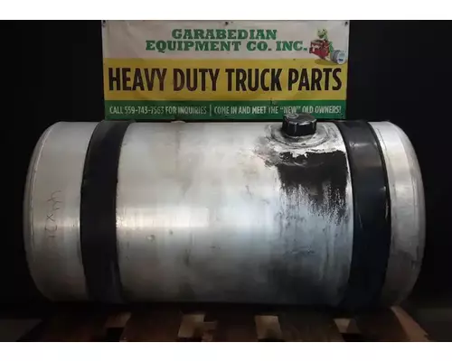 FREIGHTLINER Cascadia 125 Fuel Tank