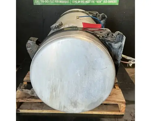 FREIGHTLINER Cascadia 125 Fuel Tank