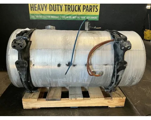 FREIGHTLINER Cascadia 125 Fuel Tank