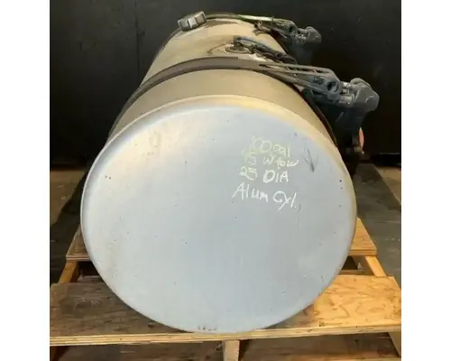 FREIGHTLINER Cascadia 125 Fuel Tank