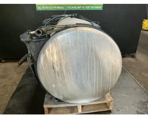FREIGHTLINER Cascadia 125 Fuel Tank