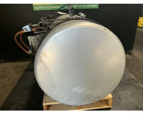 FREIGHTLINER Cascadia 125 Fuel Tank