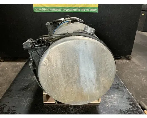 FREIGHTLINER Cascadia 125 Fuel Tank