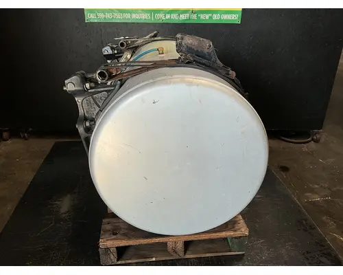 FREIGHTLINER Cascadia 125 Fuel Tank