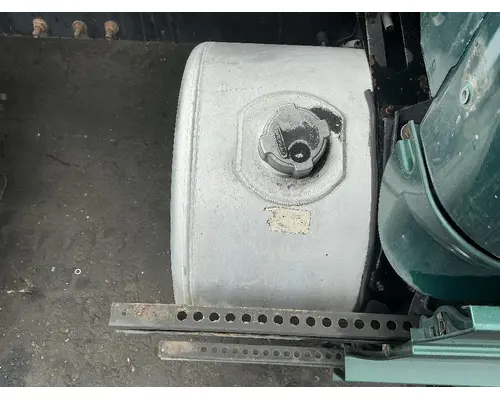 FREIGHTLINER Cascadia 125 Fuel Tank