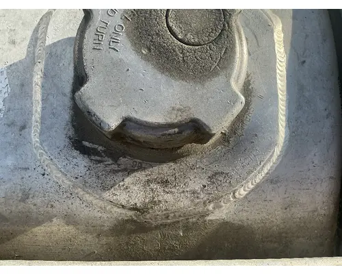 FREIGHTLINER Cascadia 125 Fuel Tank