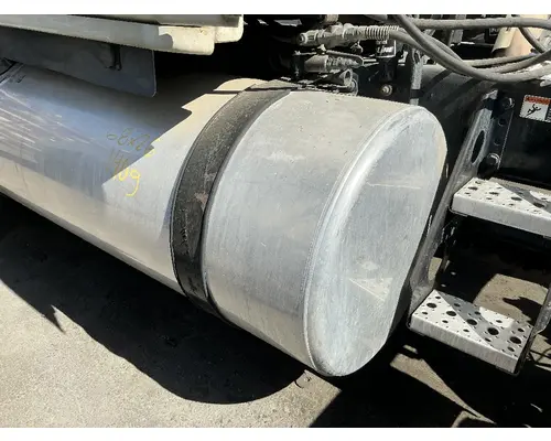 FREIGHTLINER Cascadia 125 Fuel Tank