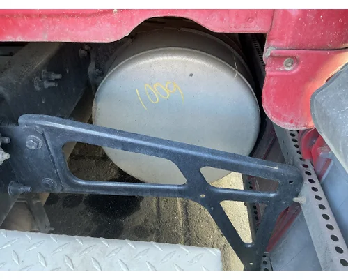 FREIGHTLINER Cascadia 125 Fuel Tank