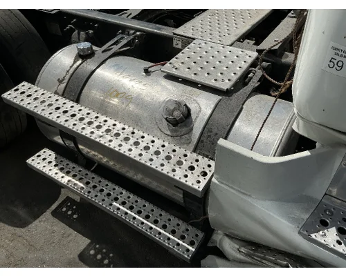 FREIGHTLINER Cascadia 125 Fuel Tank