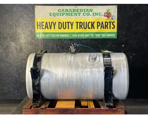 FREIGHTLINER Cascadia 125 Fuel Tank