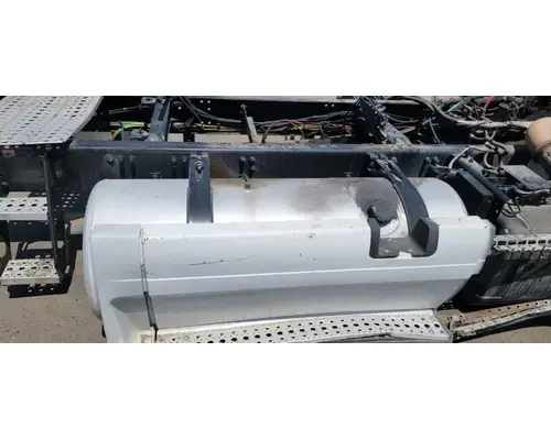 FREIGHTLINER Cascadia 125 Fuel Tank