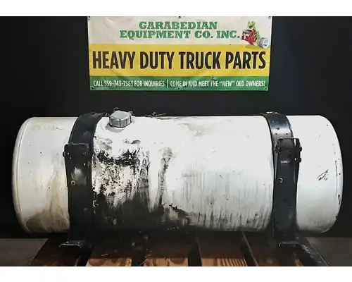 FREIGHTLINER Cascadia 125 Fuel Tank