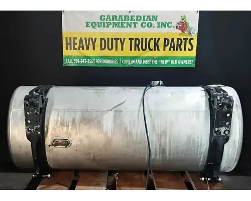 FREIGHTLINER Cascadia 125 Fuel Tank