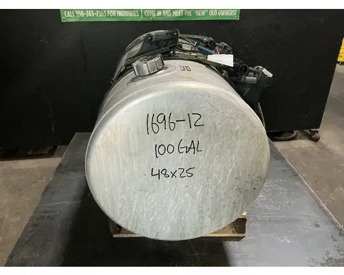 FREIGHTLINER Cascadia 125 Fuel Tank