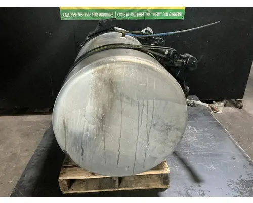 FREIGHTLINER Cascadia 125 Fuel Tank