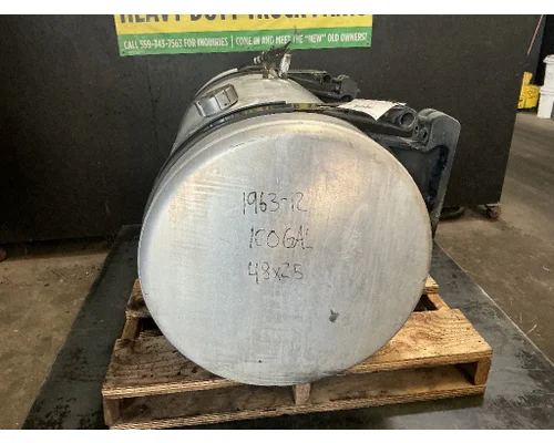 FREIGHTLINER Cascadia 125 Fuel Tank