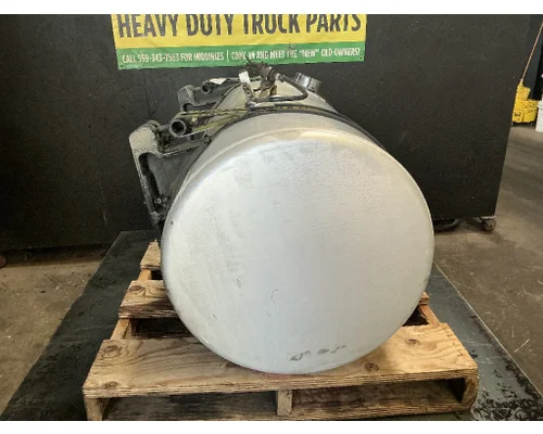 FREIGHTLINER Cascadia 125 Fuel Tank
