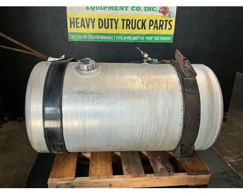 FREIGHTLINER Cascadia 125 Fuel Tank