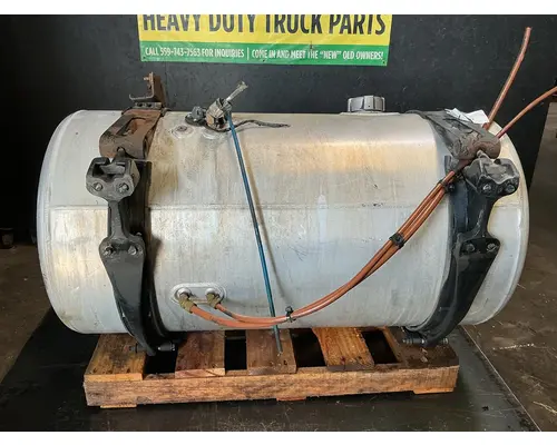 FREIGHTLINER Cascadia 125 Fuel Tank