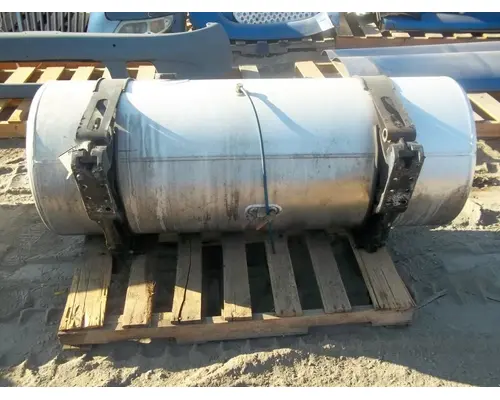 FREIGHTLINER Cascadia 125 Fuel Tank