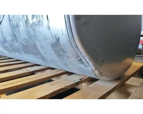 FREIGHTLINER Cascadia 125 Fuel Tank
