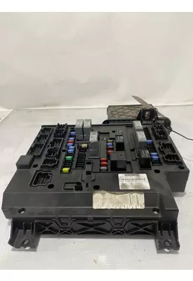 FREIGHTLINER Cascadia 125 Fuse Box