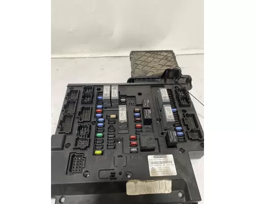 FREIGHTLINER Cascadia 125 Fuse Box
