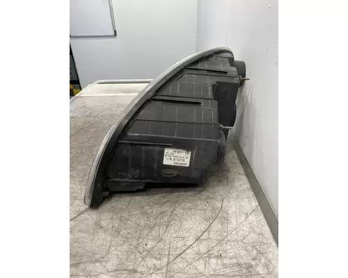 FREIGHTLINER Cascadia 125 Headlamp Assembly