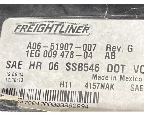 FREIGHTLINER Cascadia 125 Headlamp Assembly