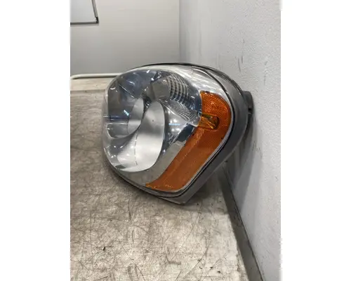 FREIGHTLINER Cascadia 125 Headlamp Assembly