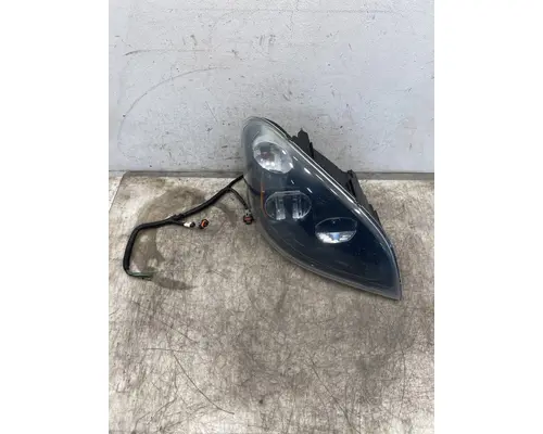 FREIGHTLINER Cascadia 125 Headlamp Assembly