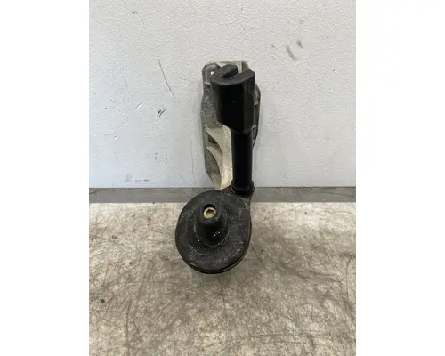 FREIGHTLINER Cascadia 125 Hood Hinge