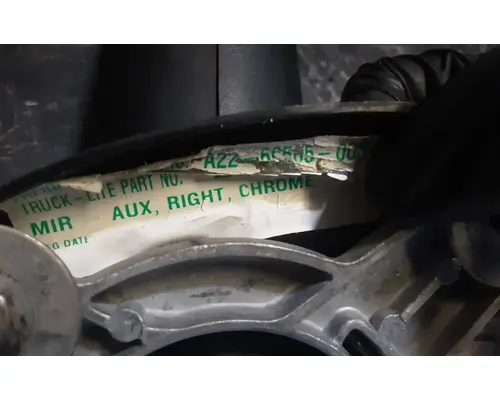 FREIGHTLINER Cascadia 125 Hood Mirror