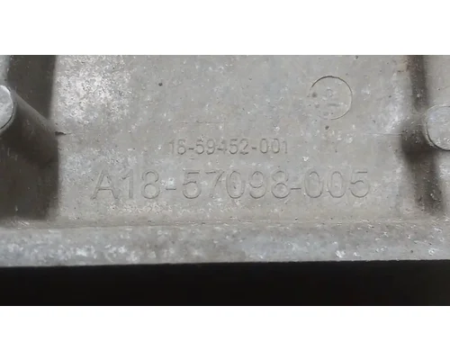FREIGHTLINER Cascadia 125 Hood Support