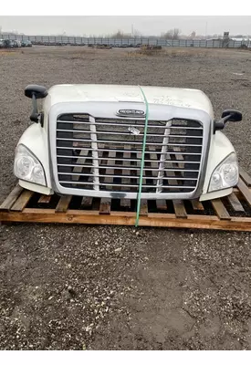 FREIGHTLINER Cascadia 125 Hood