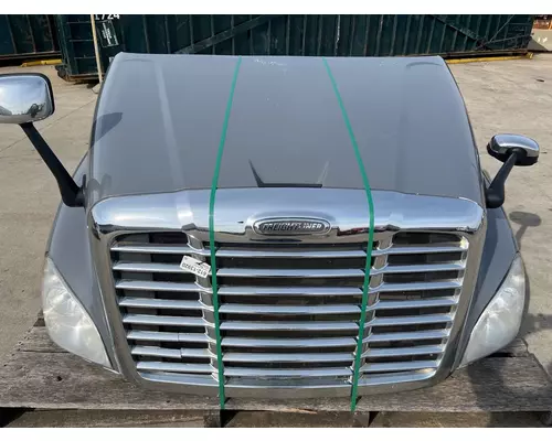 FREIGHTLINER Cascadia 125 Hood