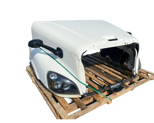 FREIGHTLINER Cascadia 125 Hood