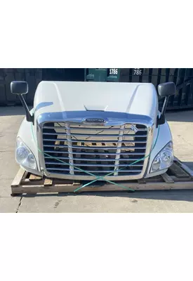 FREIGHTLINER Cascadia 125 Hood