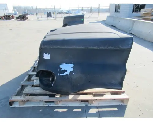 FREIGHTLINER Cascadia 125 Hood