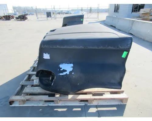 FREIGHTLINER Cascadia 125 Hood