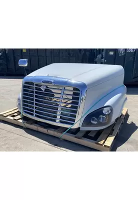 FREIGHTLINER Cascadia 125 Hood