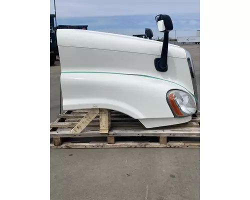 FREIGHTLINER Cascadia 125 Hood