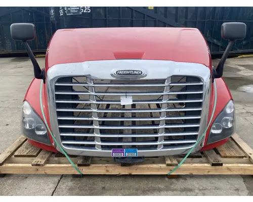FREIGHTLINER Cascadia 125 Hood