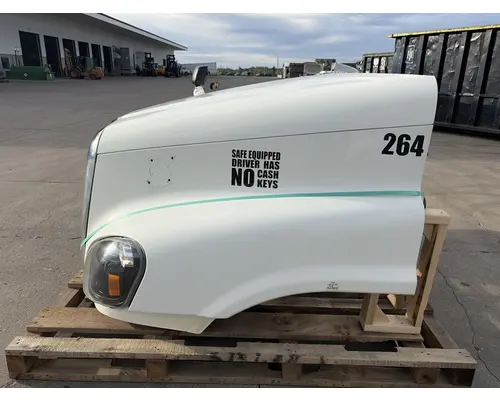 FREIGHTLINER Cascadia 125 Hood