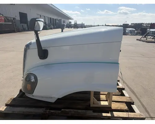 FREIGHTLINER Cascadia 125 Hood