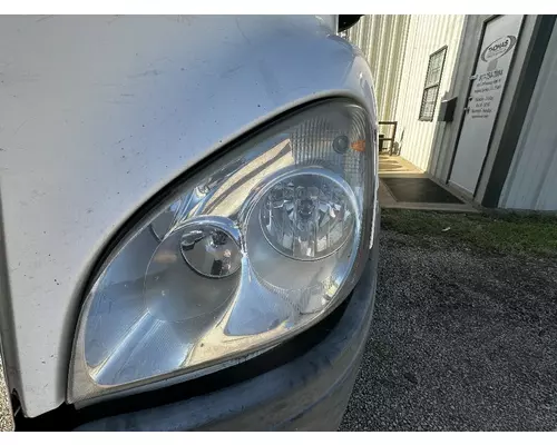 FREIGHTLINER Cascadia 125 Hood