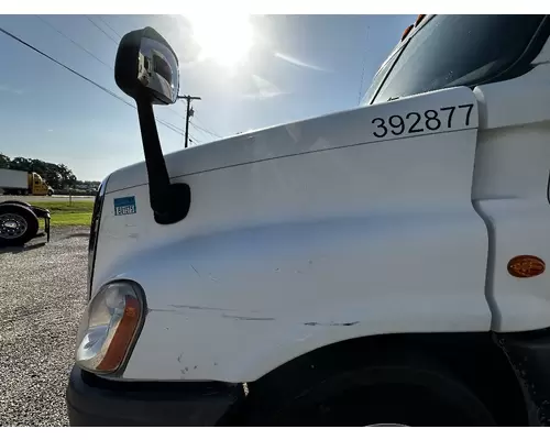 FREIGHTLINER Cascadia 125 Hood