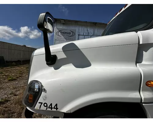 FREIGHTLINER Cascadia 125 Hood