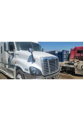FREIGHTLINER Cascadia 125 Hood