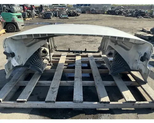 FREIGHTLINER Cascadia 125 Hood